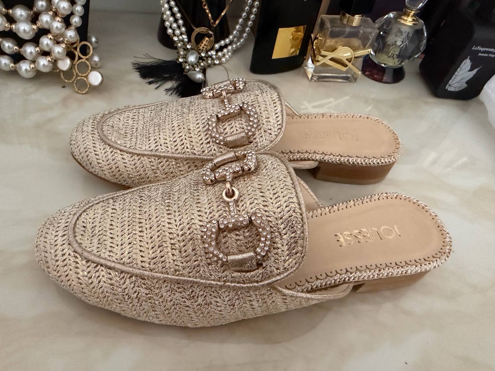 Deux mules 