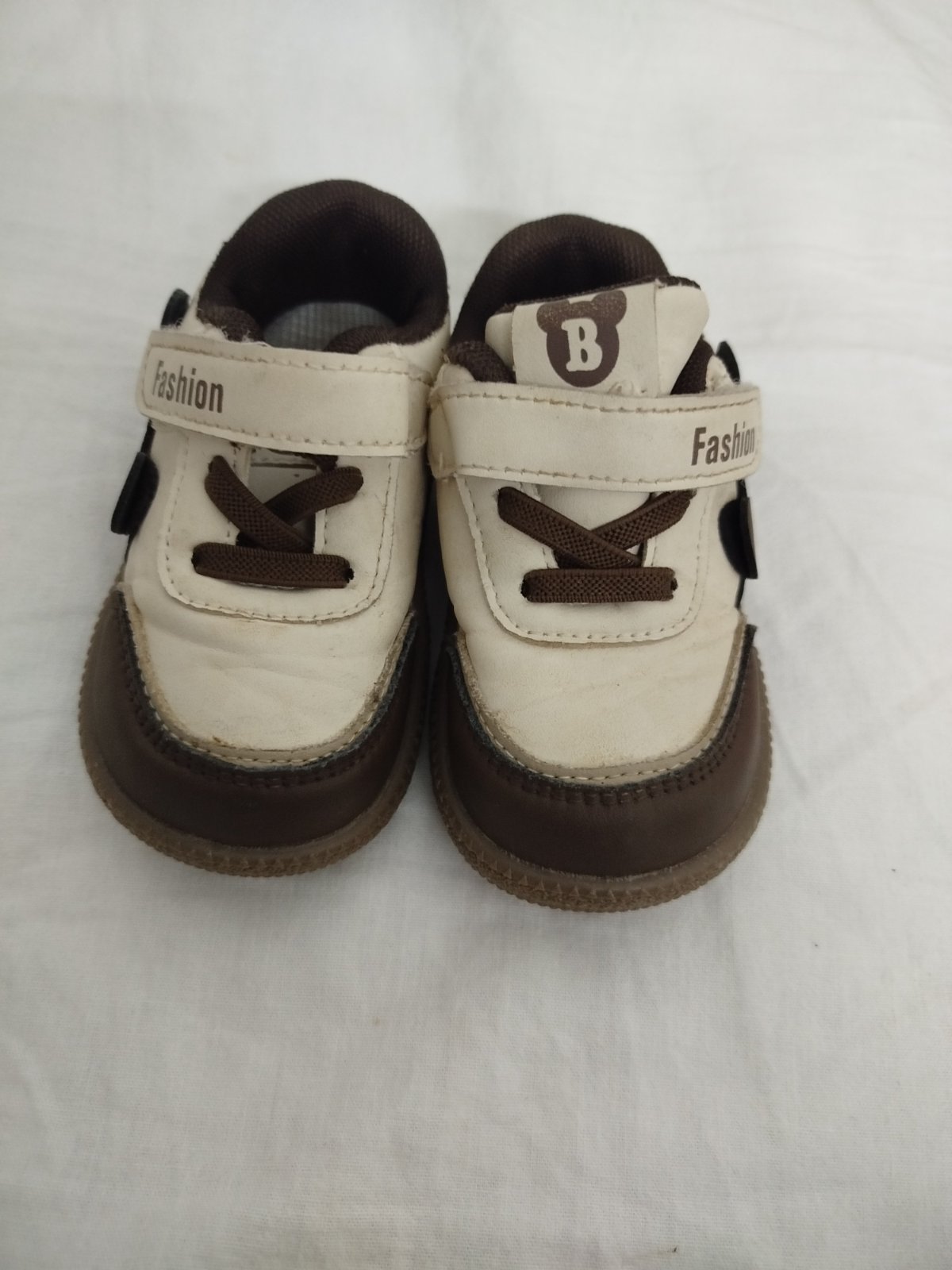 Chaussure beige marron 