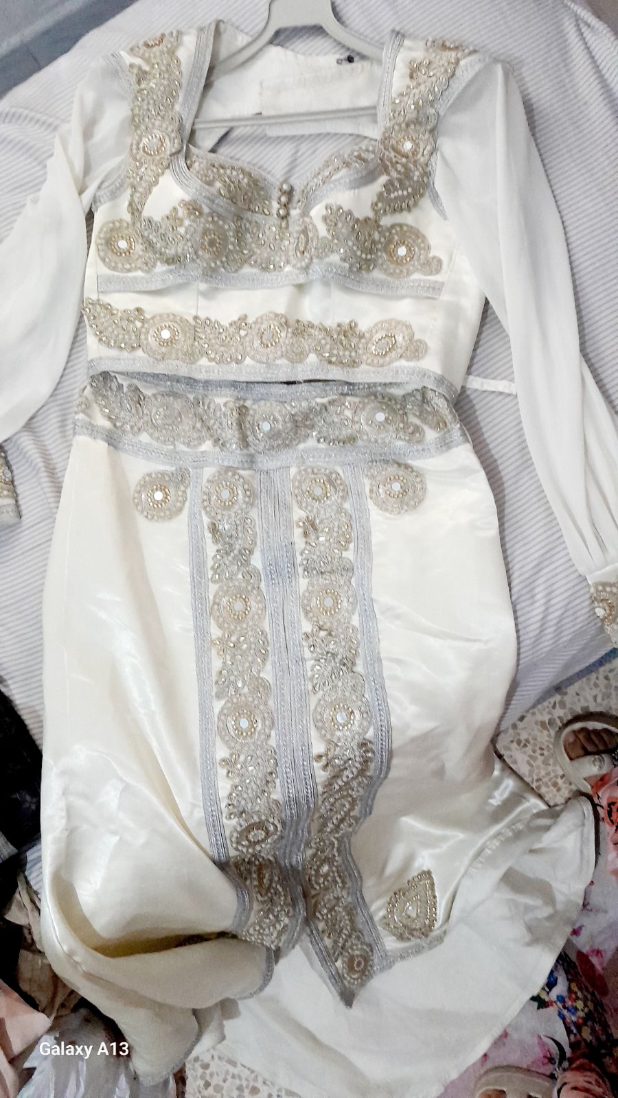 Kuftan blanc cassé 