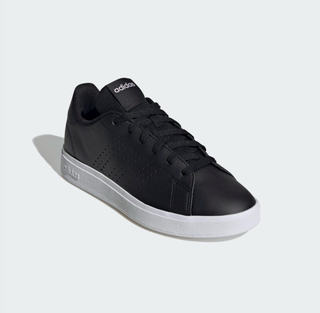 Basket adidas jamais porteés