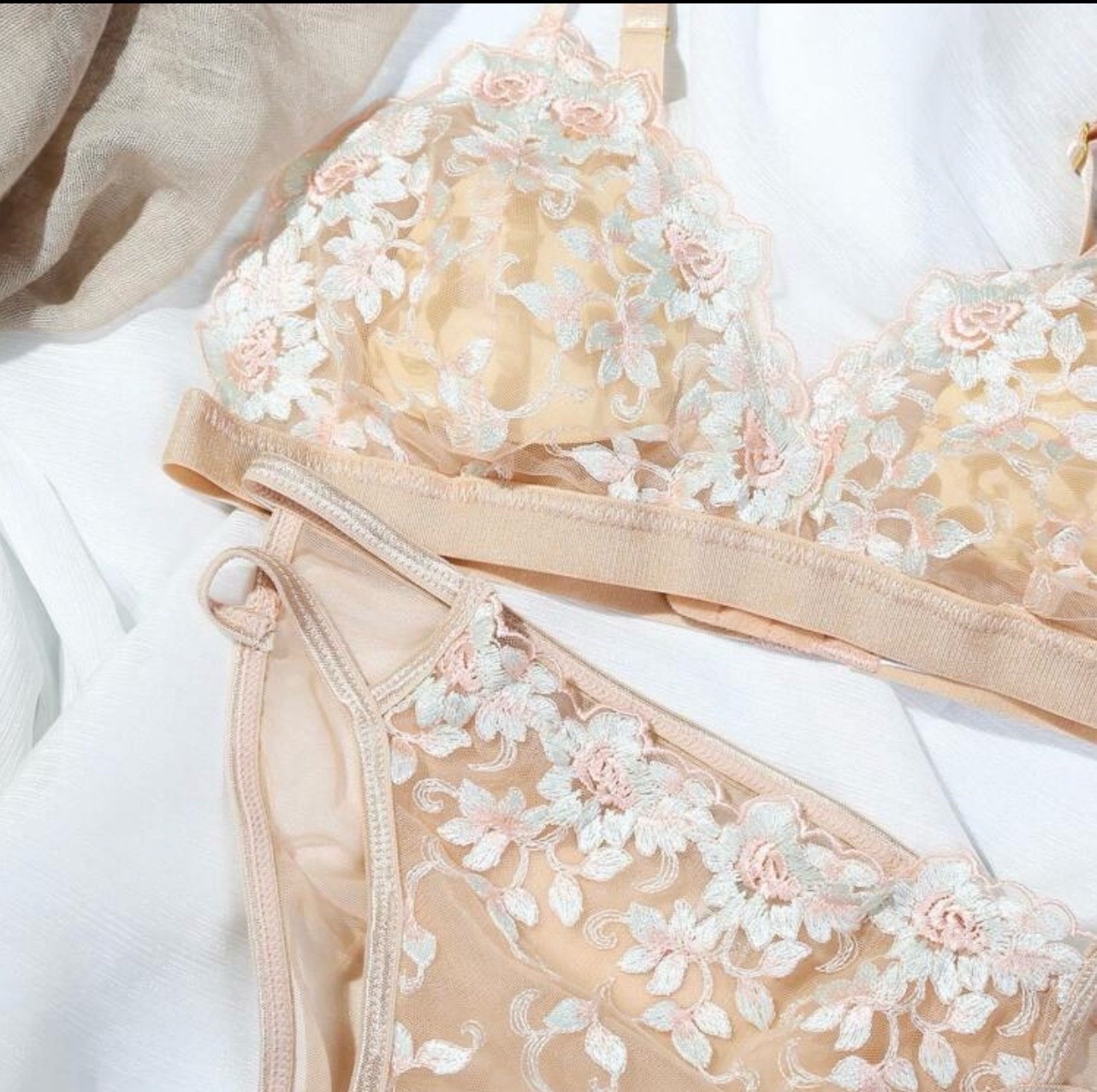 Ensemble de lingerie dentelle 