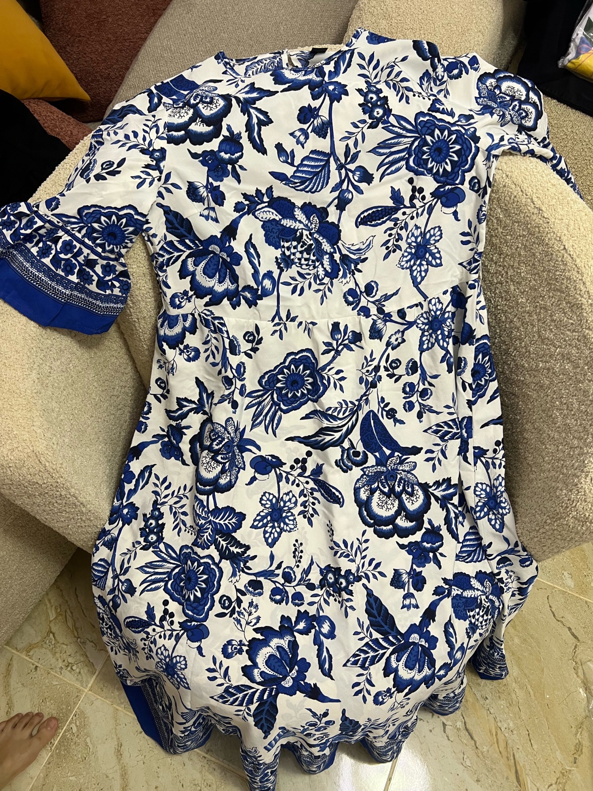 Robe tout neuf shein jamais porté 