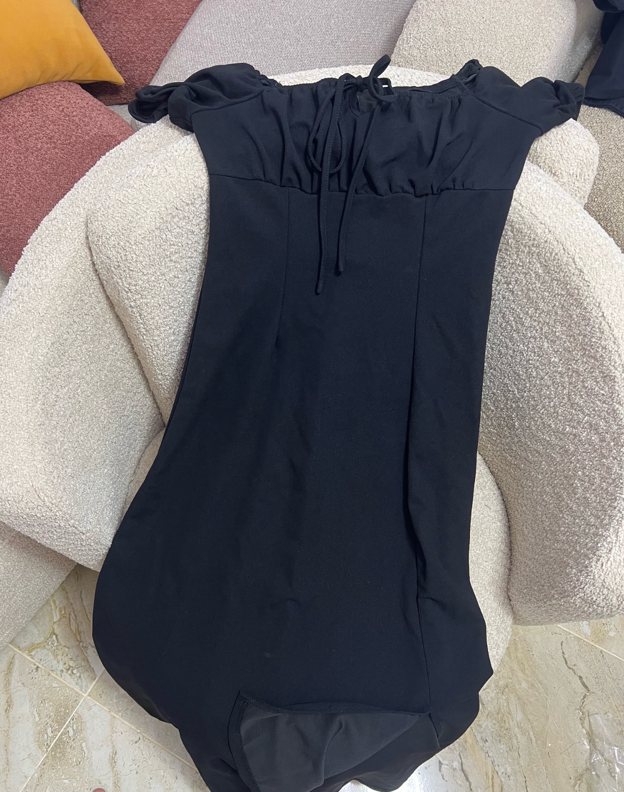 Robe noire shein 