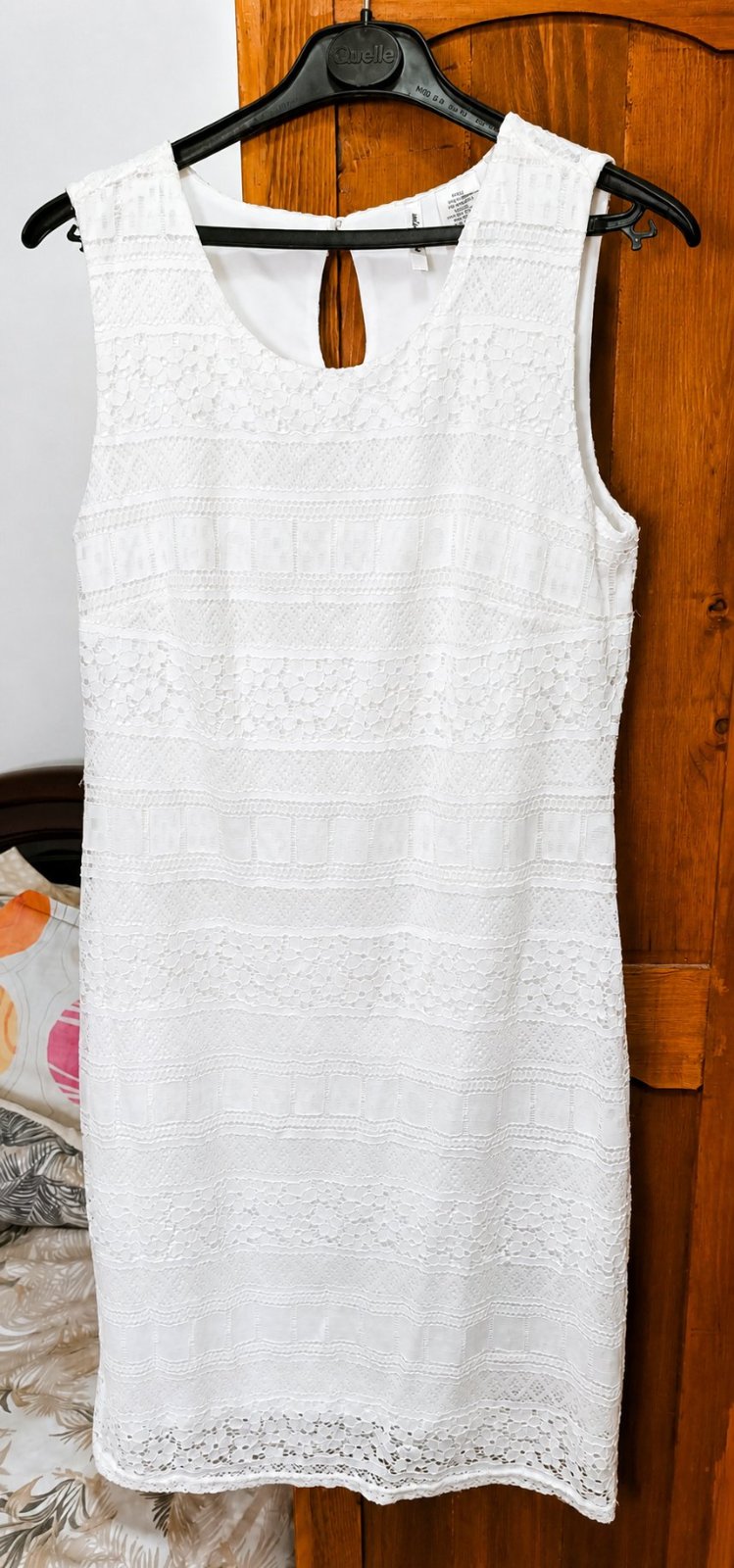 Robe blanche en dentelle 