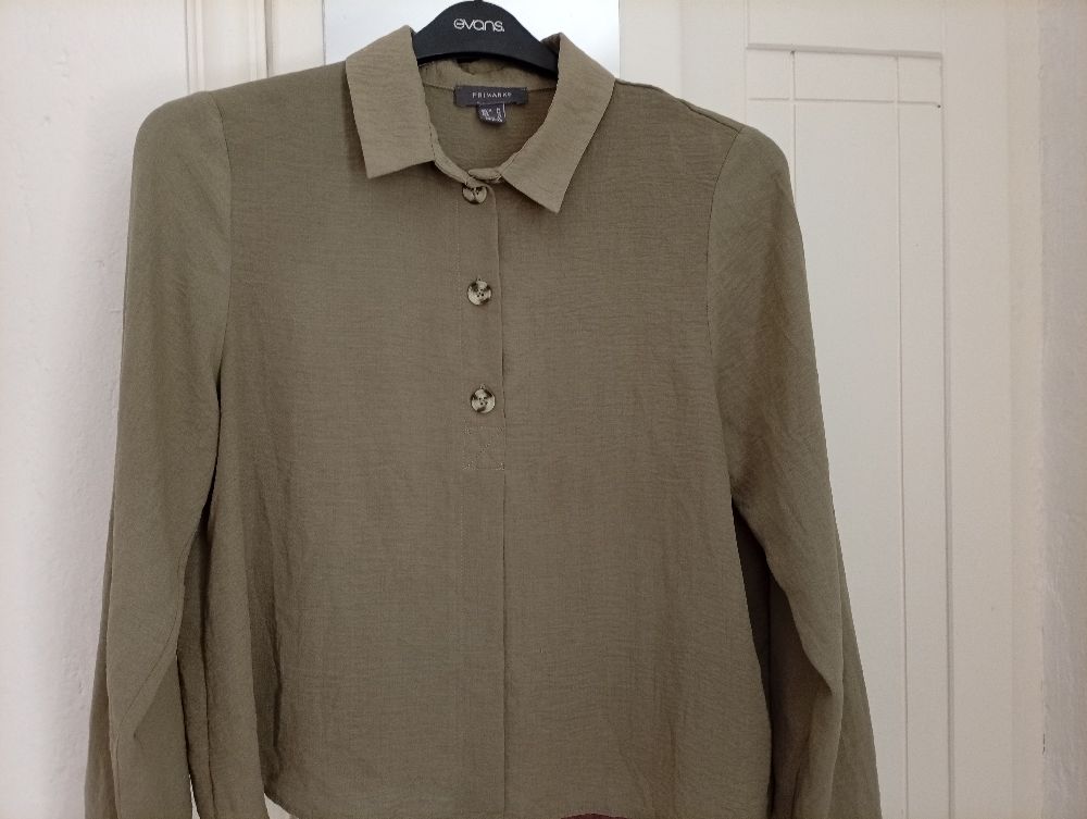 Chemise en vert militaire 