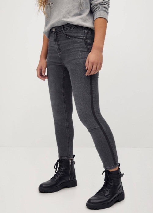 Jean marque Mango