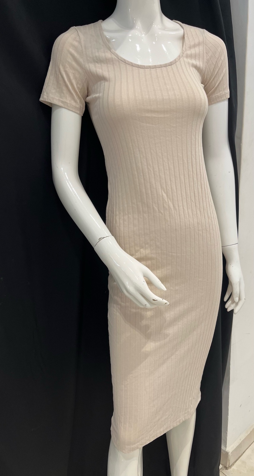 Robe femme moulante beige