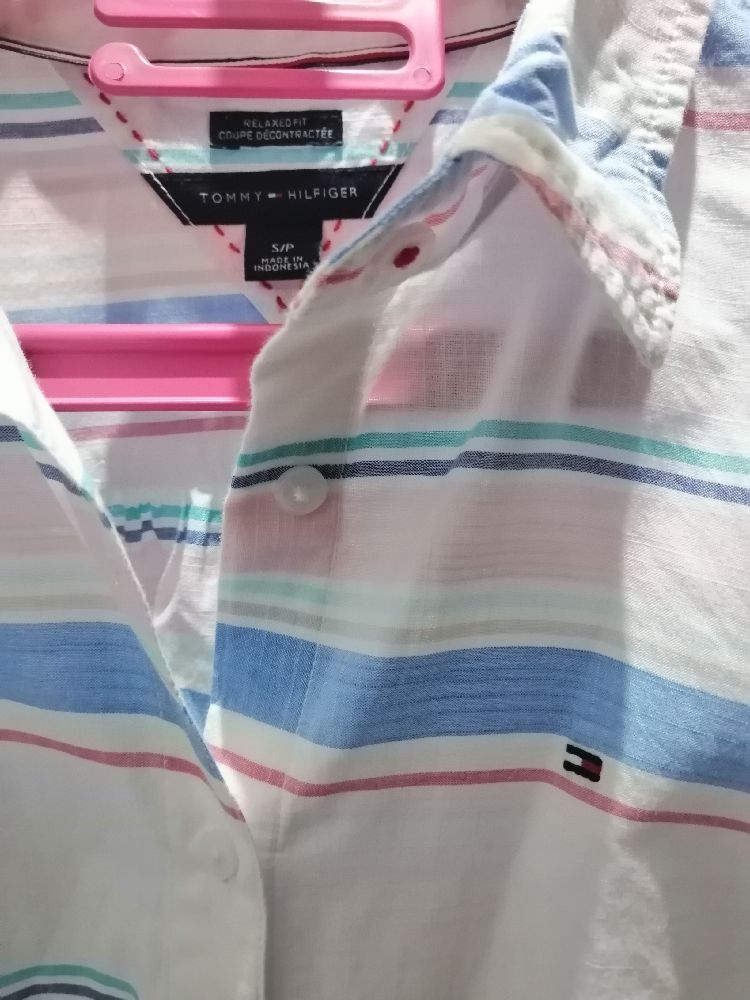 Chemise tommy hilfiger tt neuf ♥️♥️