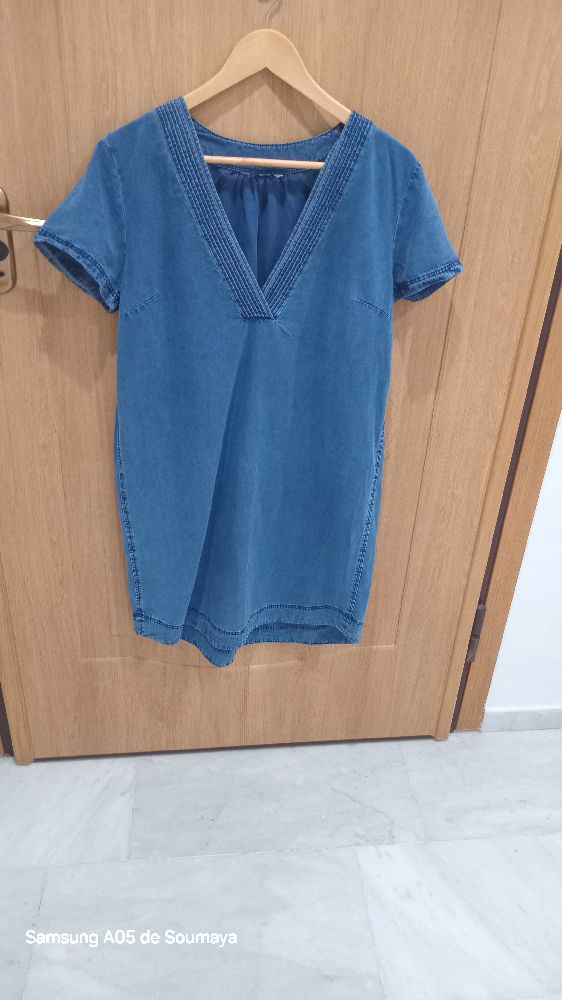 Robe jean très sympathique 