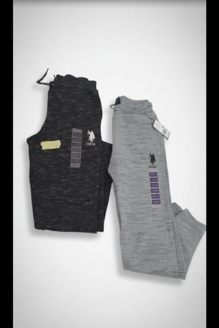 2 pantalons polo neuf jamais porté 