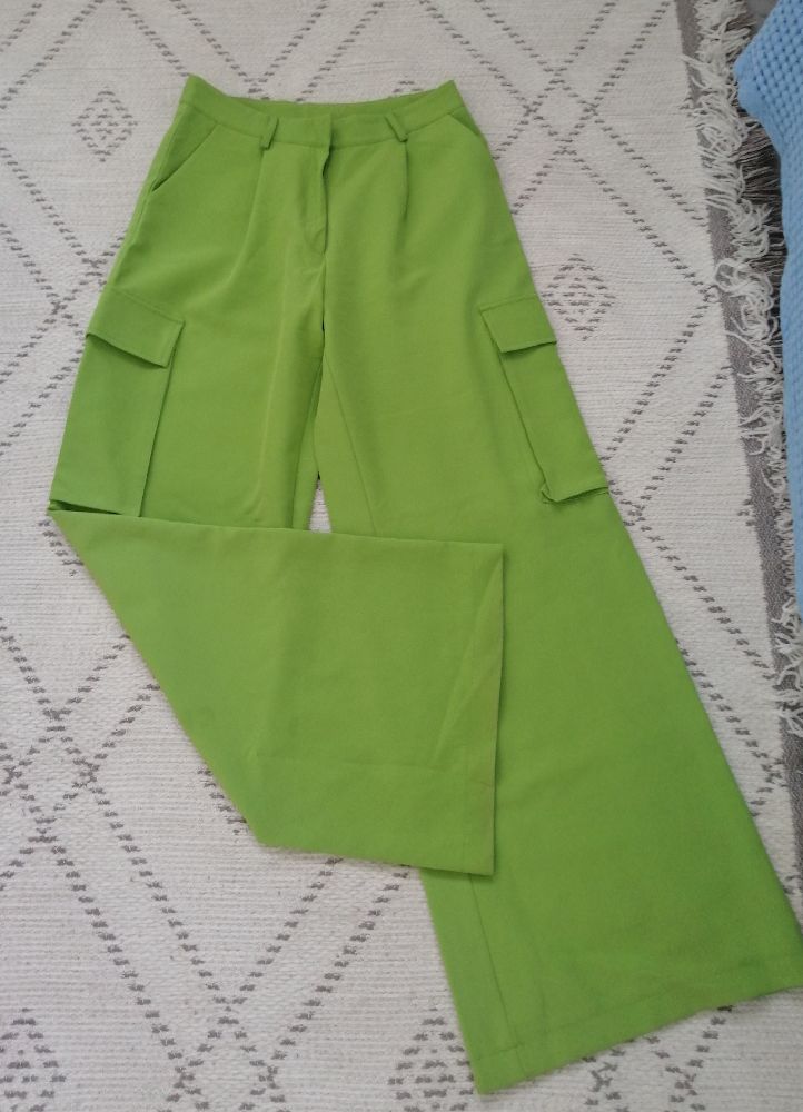 CARGO Pant  taille haute couleur très original♥️♥️♥️♥️♥️