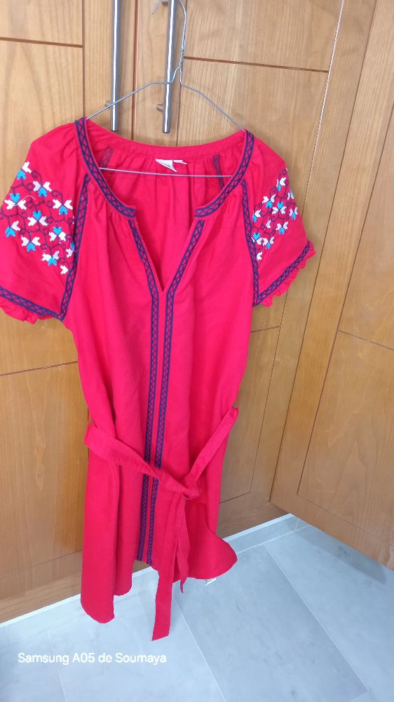 ❤️ Une robe de la marque GAP yesser mezyena w yeeser féminine M/L❤️