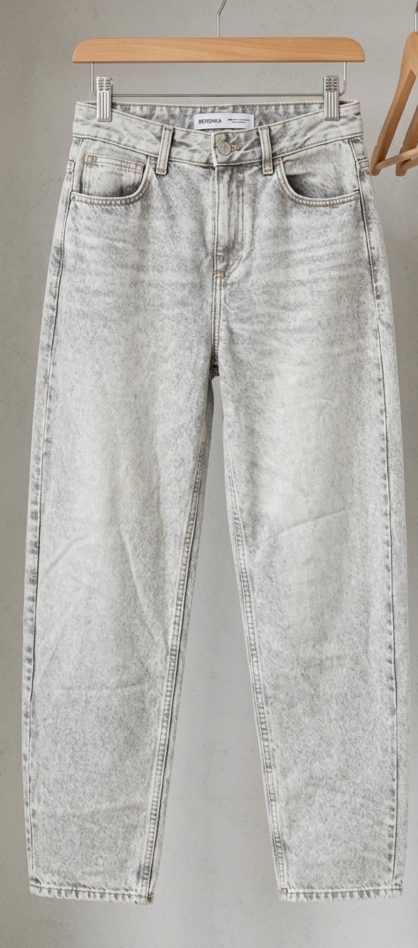 Pantalon gris clair coupe ballon 