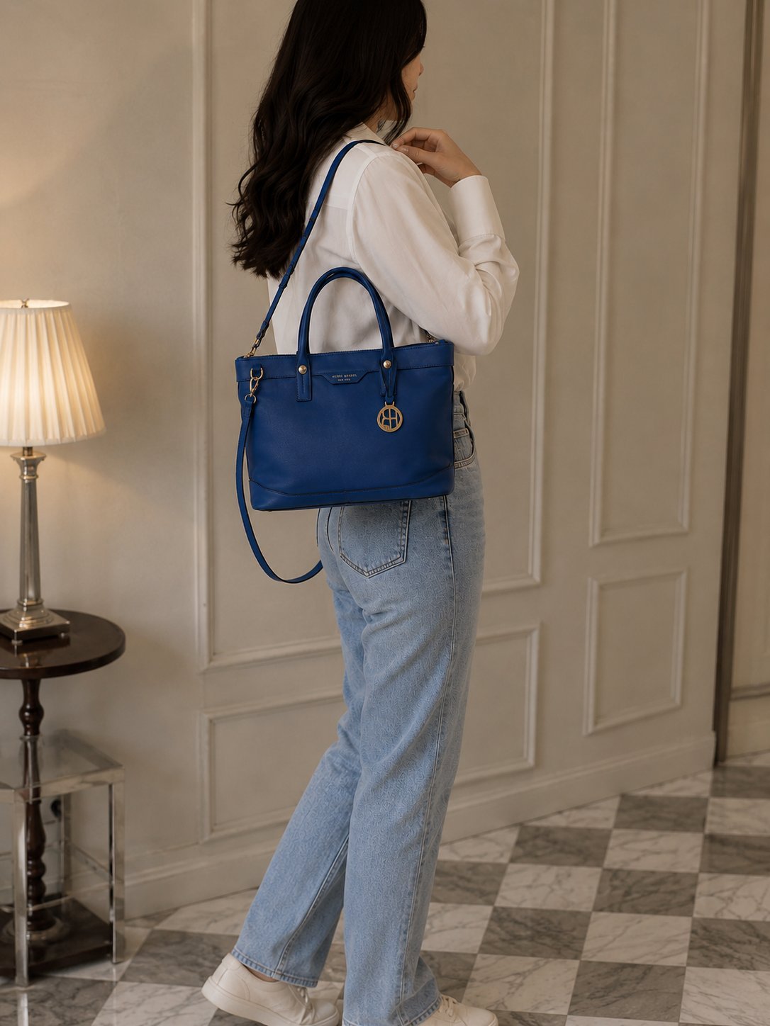 Sac à main vrai cuir de la marque "henri bendel"