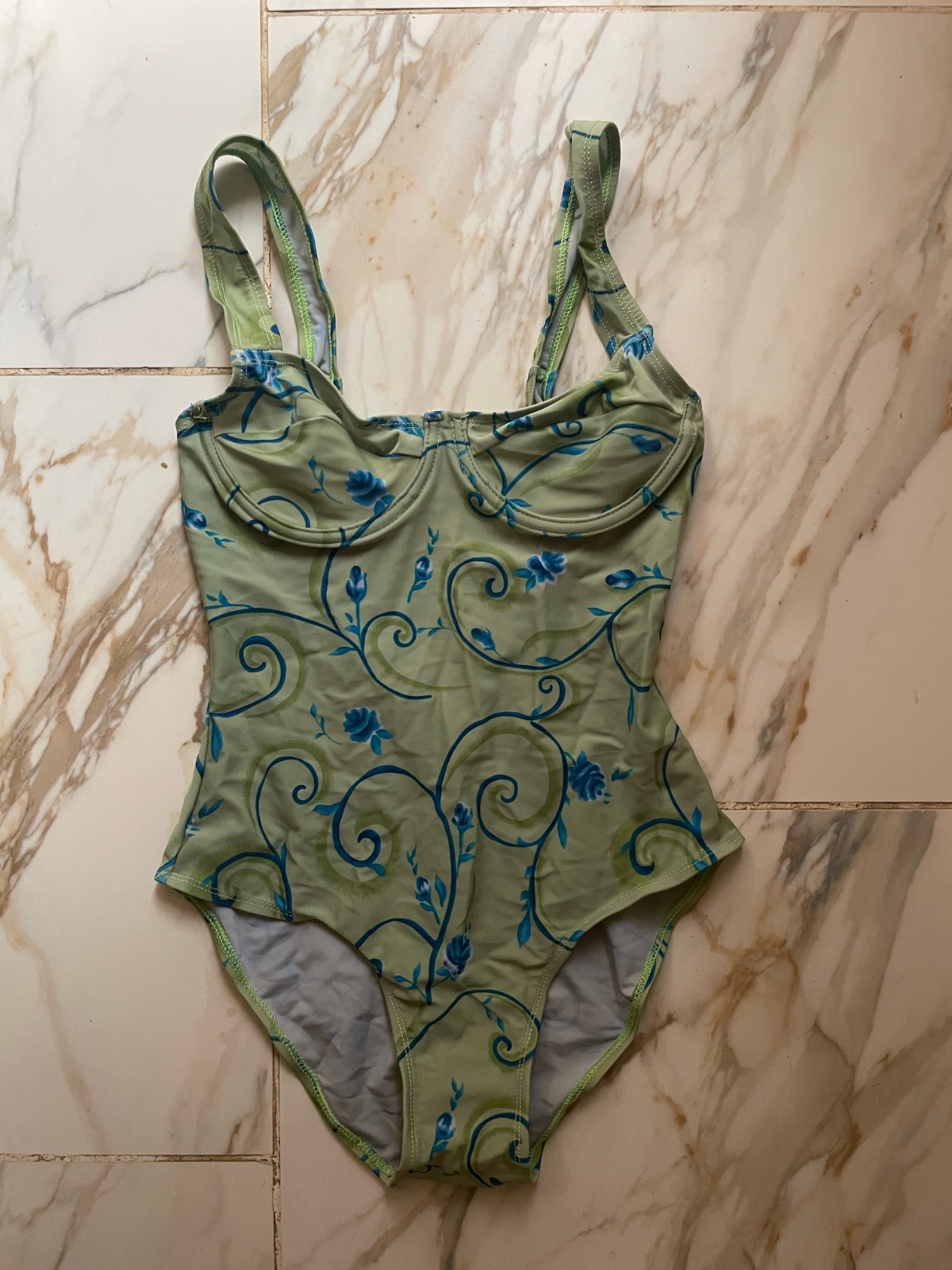 Maillot de bain 1 pièce fleuri vert sauge & bleu