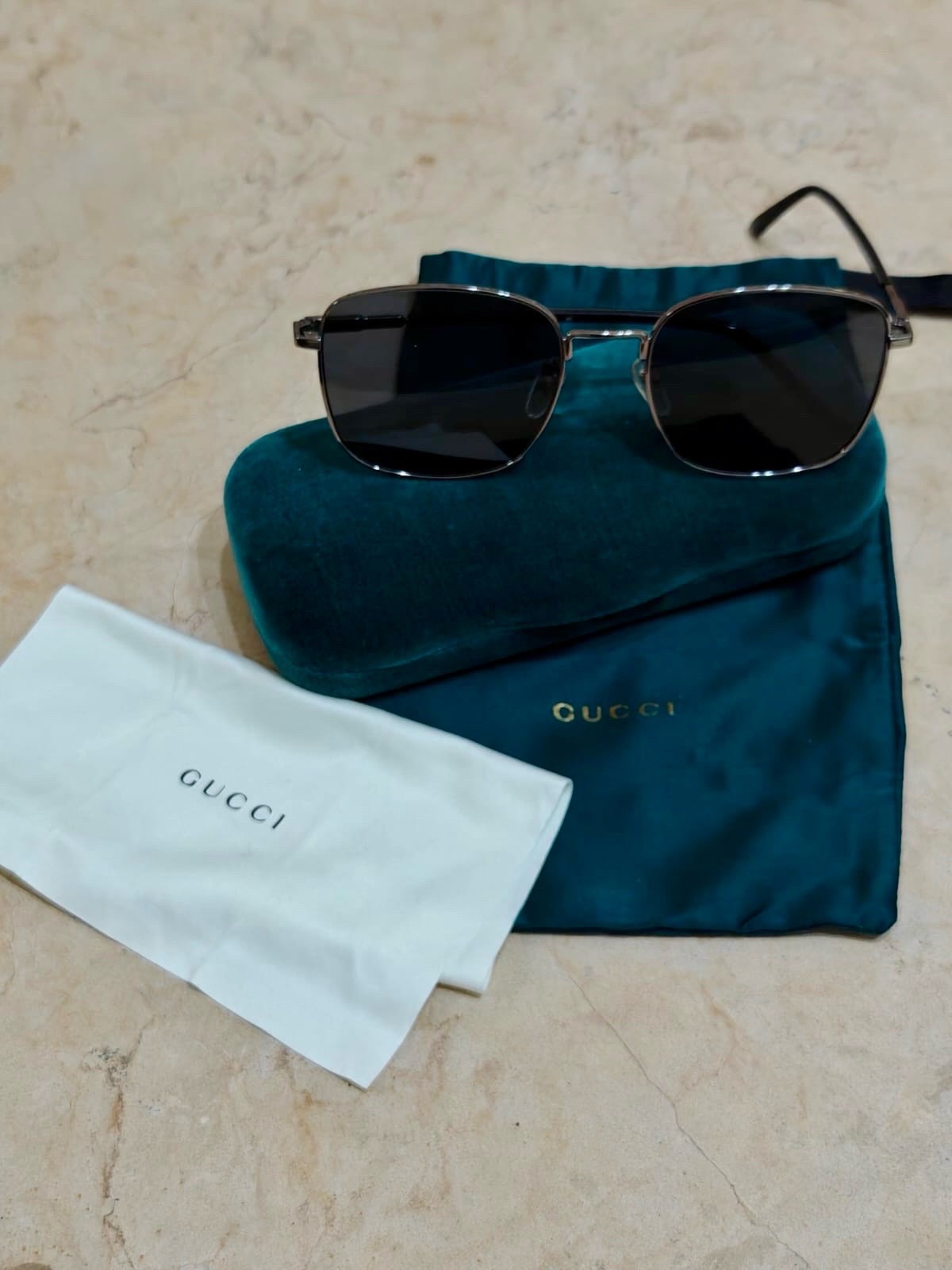 Gucci GG1350S Neuves Authentiques - Avec Étui & Accessoires