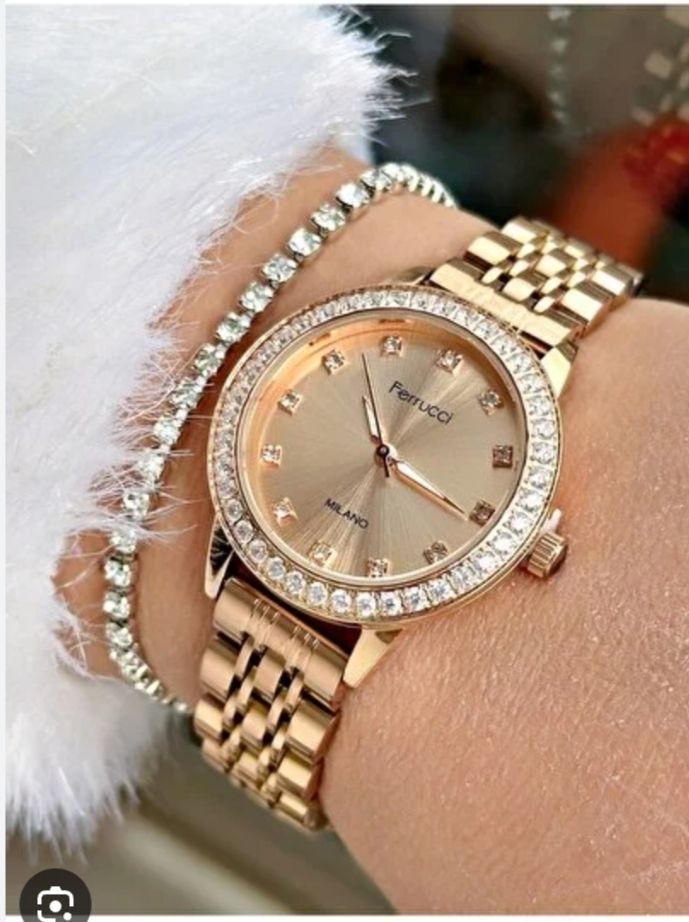 Montre femme importer de 🇸🇦