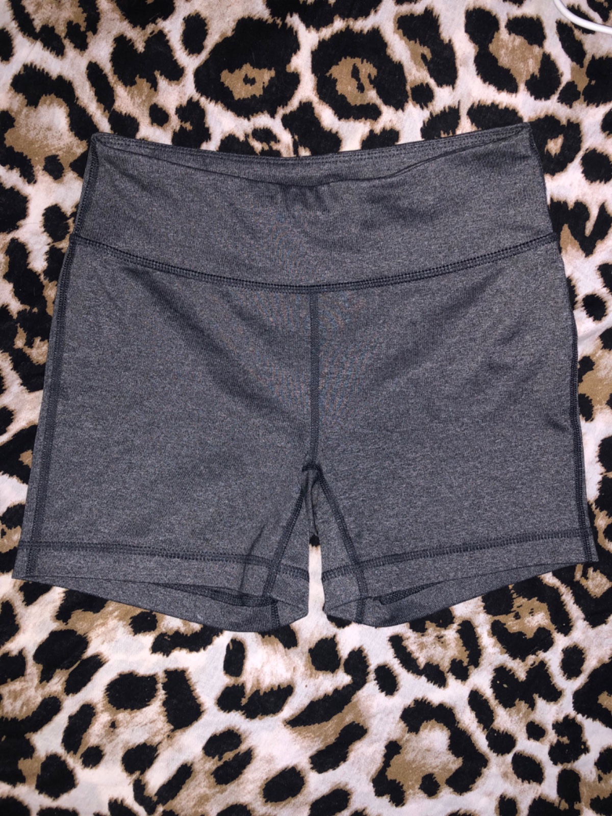 Short cycliste de sport Athletic Works - Gris (XS)