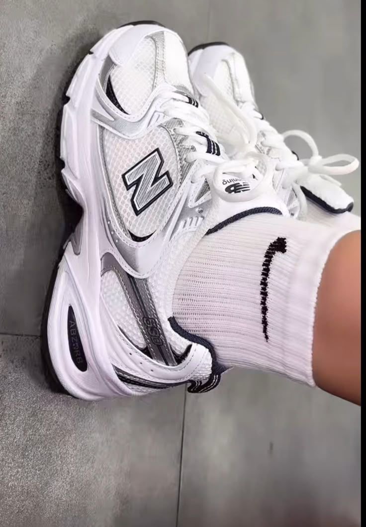 New Balance noir et blanc 