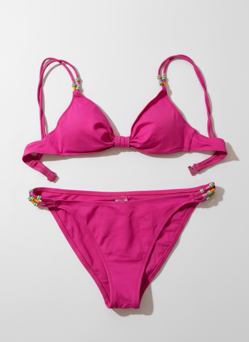 Un jolie deux piece pour l'été couleur Rose bonbon