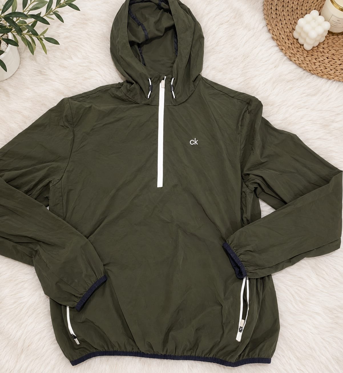 Coupe-vent léger vert olive à demi-zip Calvin Klein 