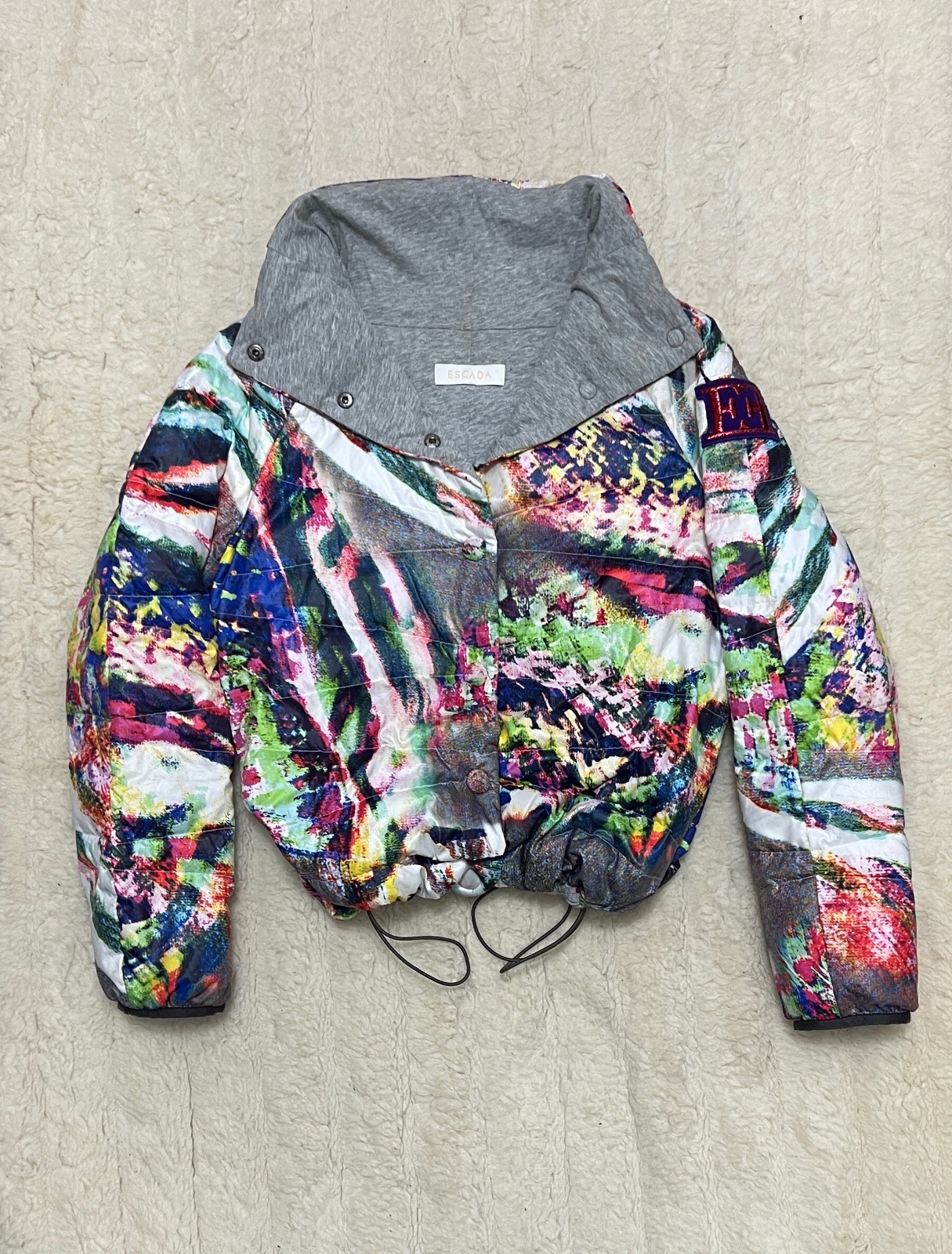 🔥ESCADA🔥