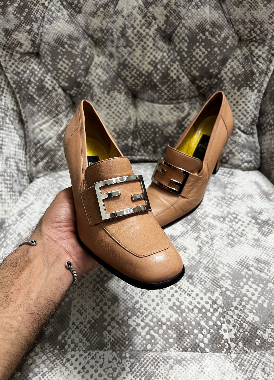🔥FENDI🔥 
