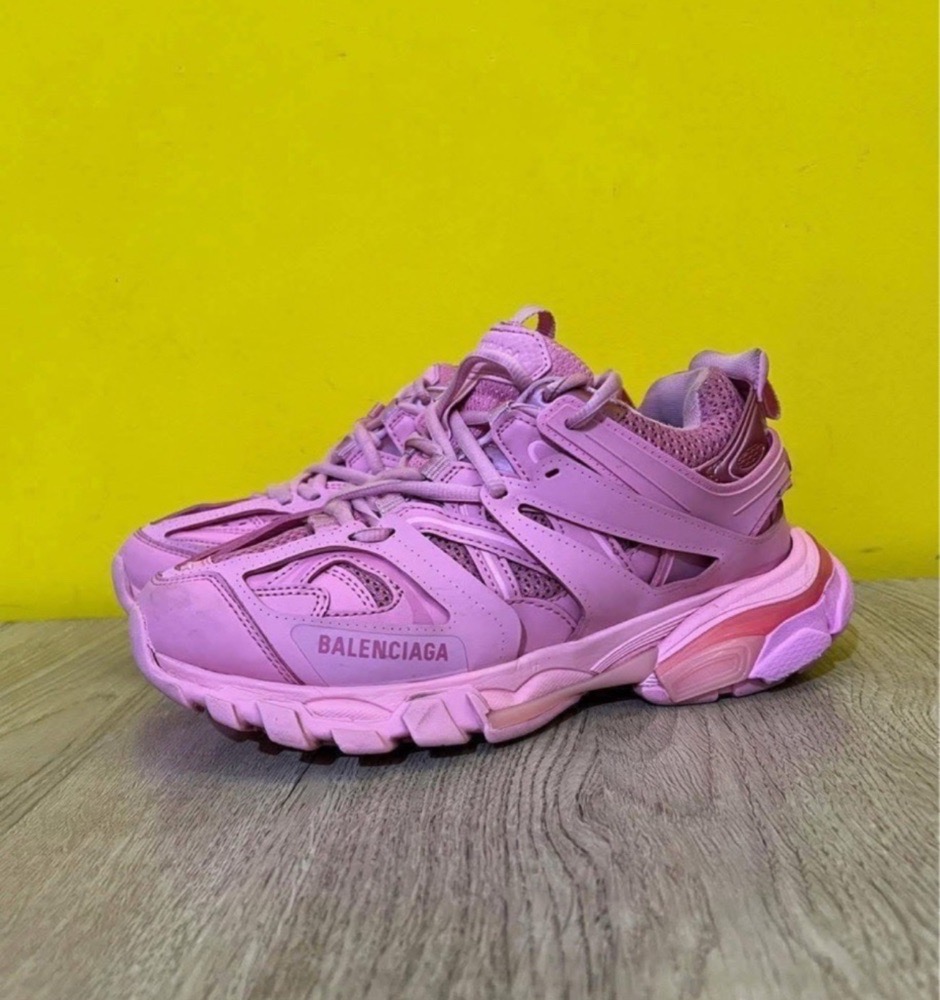 🔥BALENCIAGA🔥