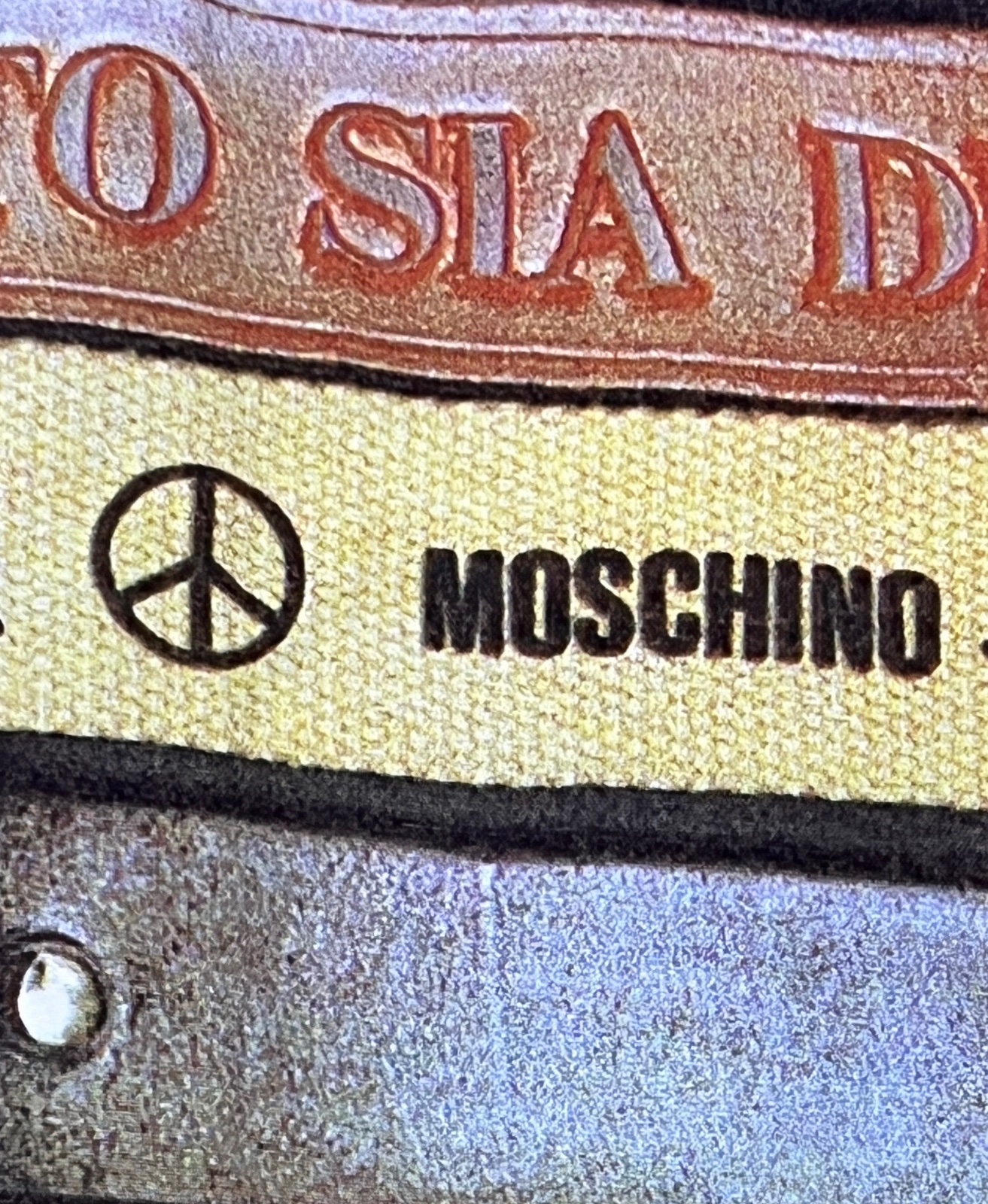 🔥MOSCHINO🔥