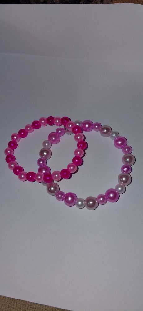2 braclets, une pour toi, et l'autre pour ta fillette 🩷🎀🤭