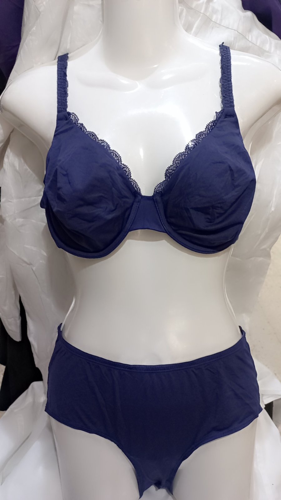 2 pièces bleu roi 85 soutien slip ylabess 38/40 de la marque tcm