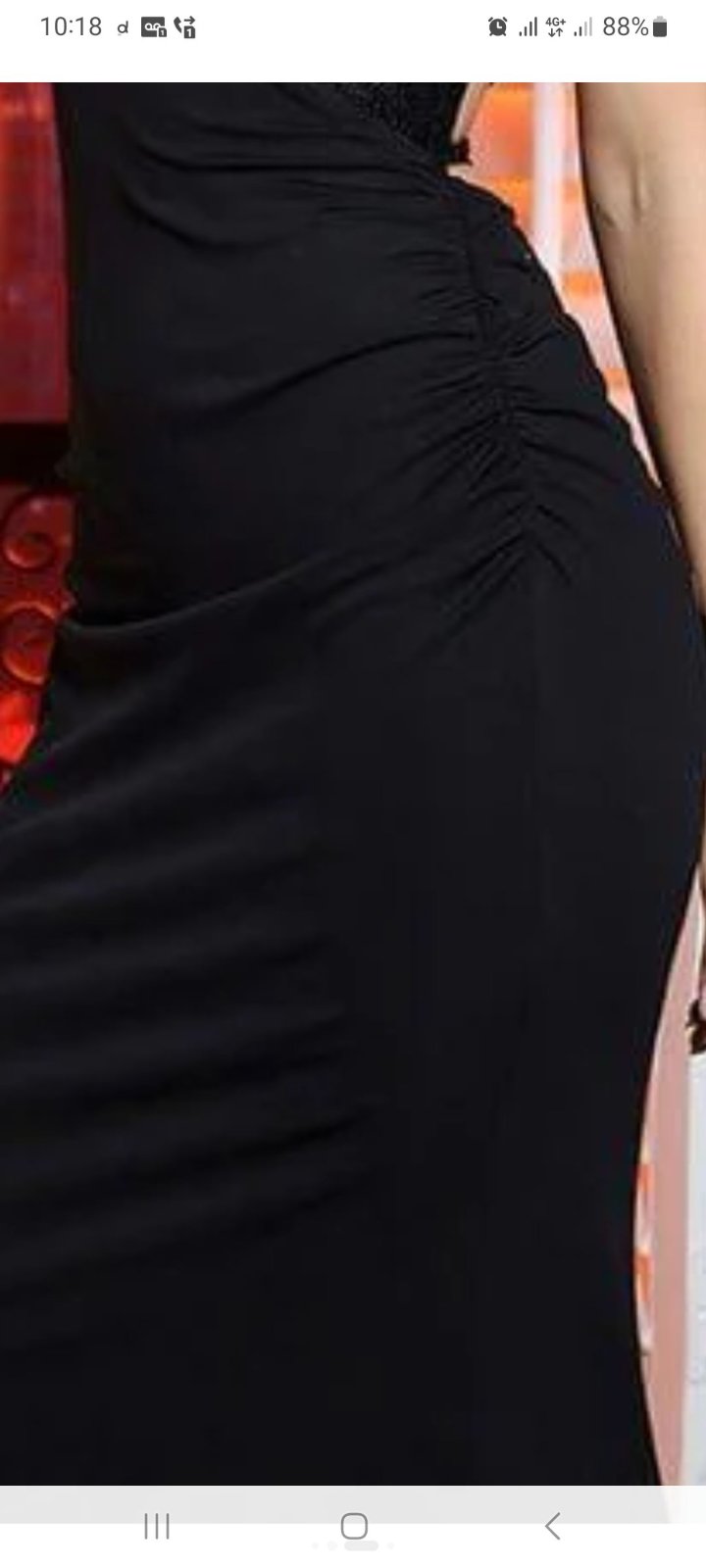 Robe soirée moulante  noir rose 