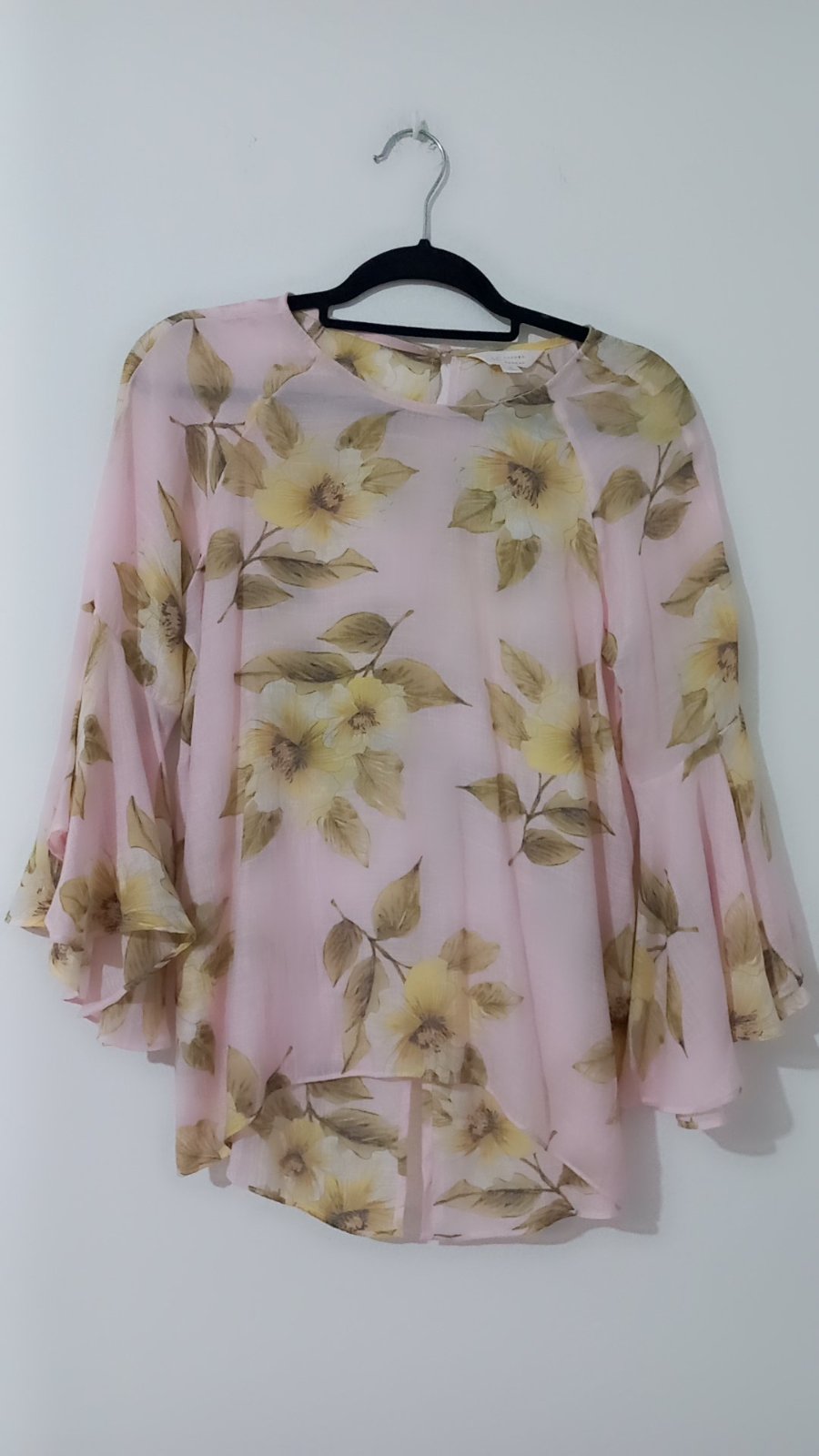 Chemise floral état neuf 