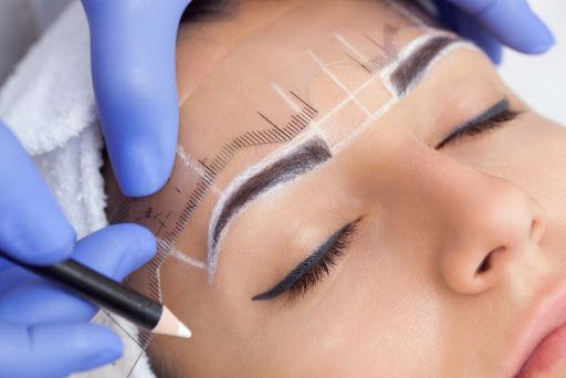 Crayon traçage microblading professionnelle 