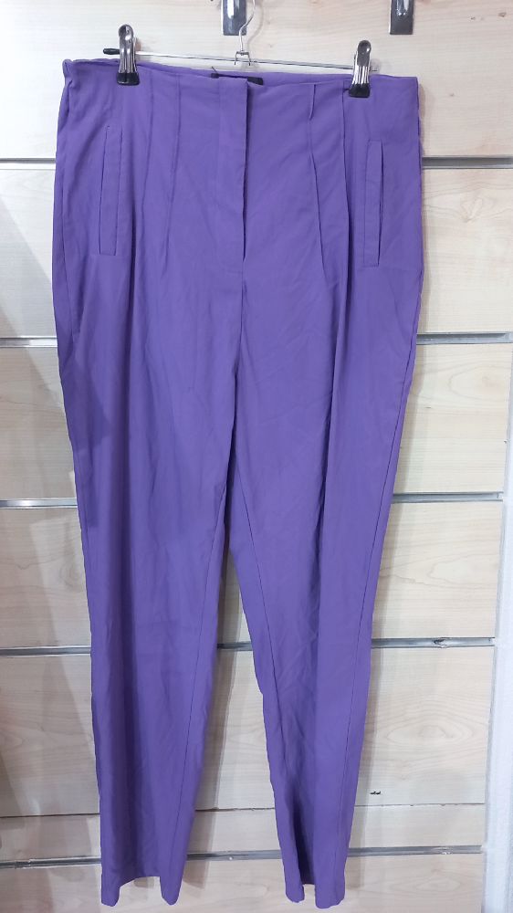 Pantalon élastique taille M+chemise cadeau taille M