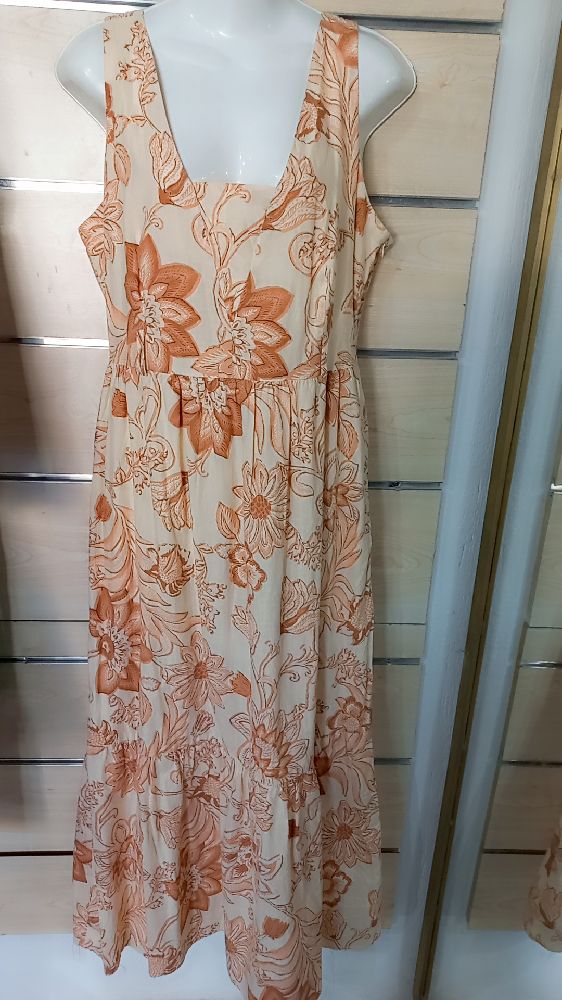 Une très belle robe  👗 