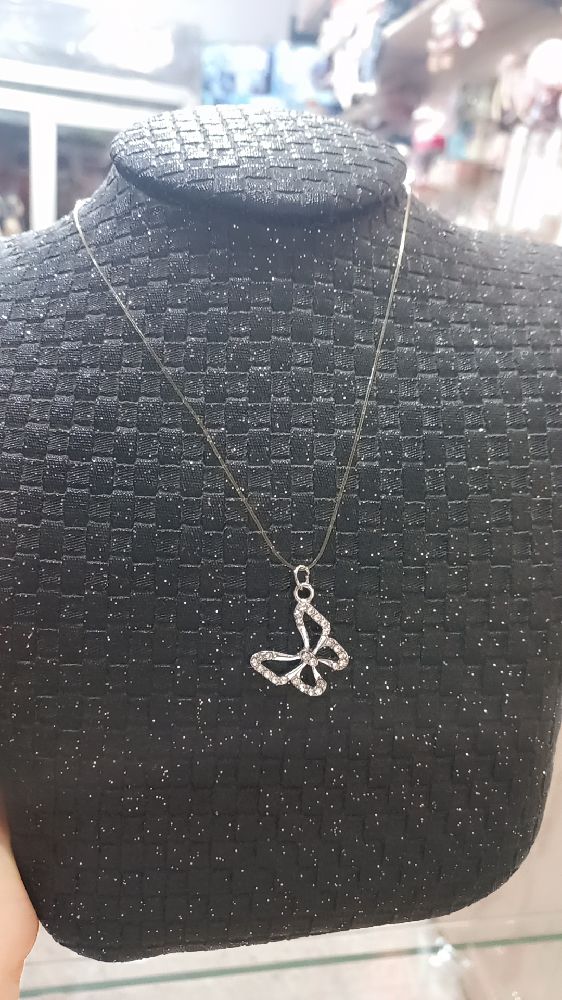 Collier transparent 
