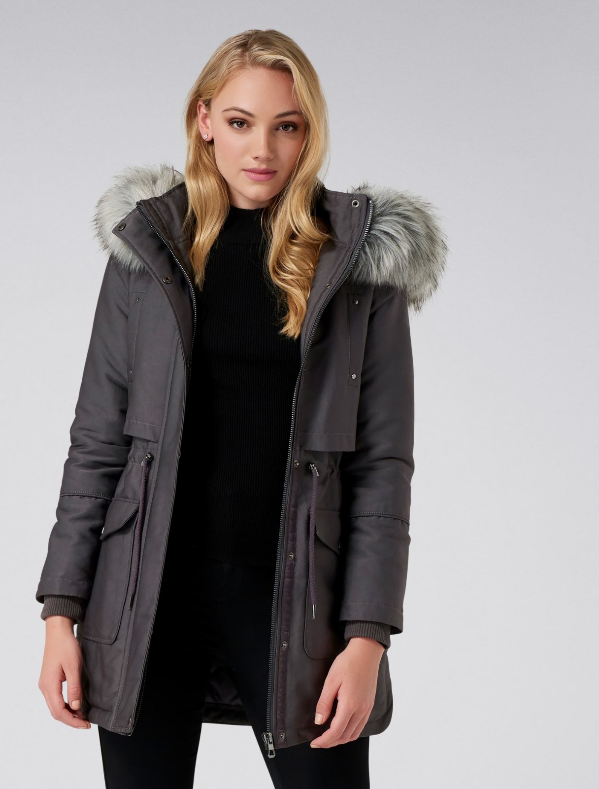 Manteau gris avec forrure 36/38