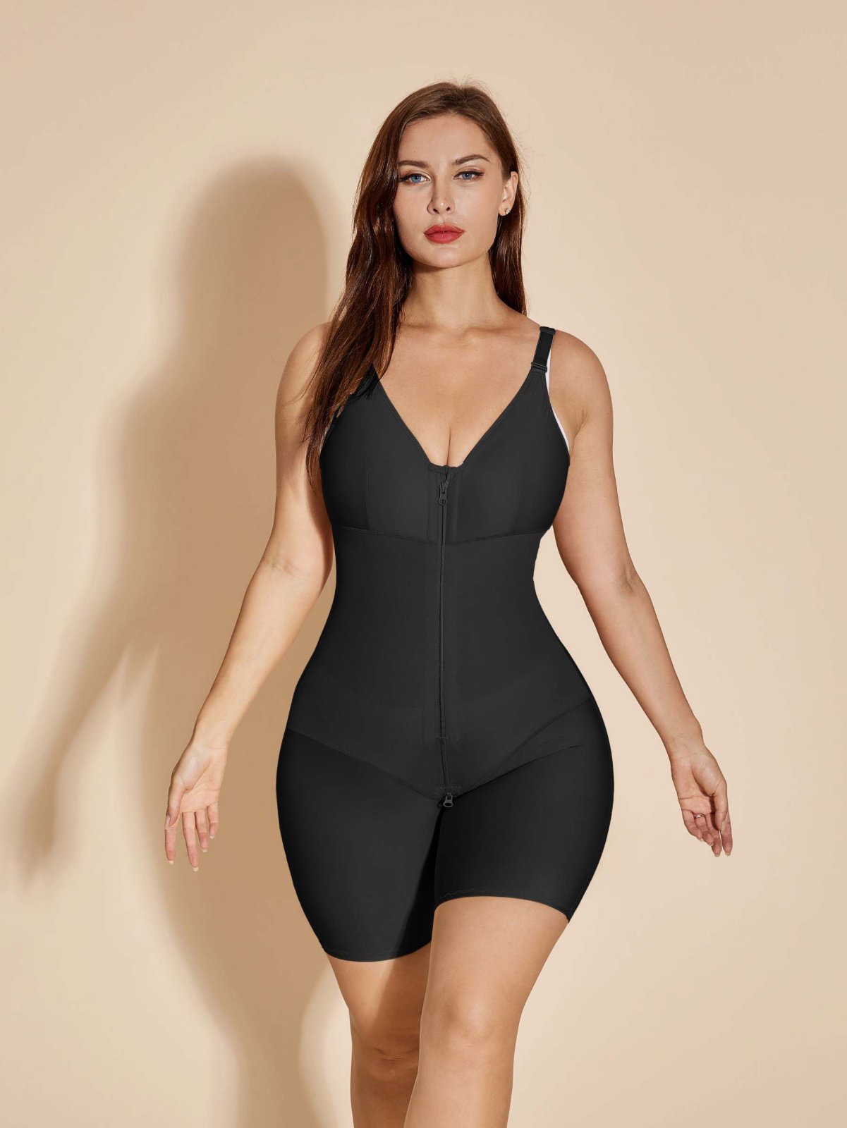 Une gaine amincissante sculptante de type body