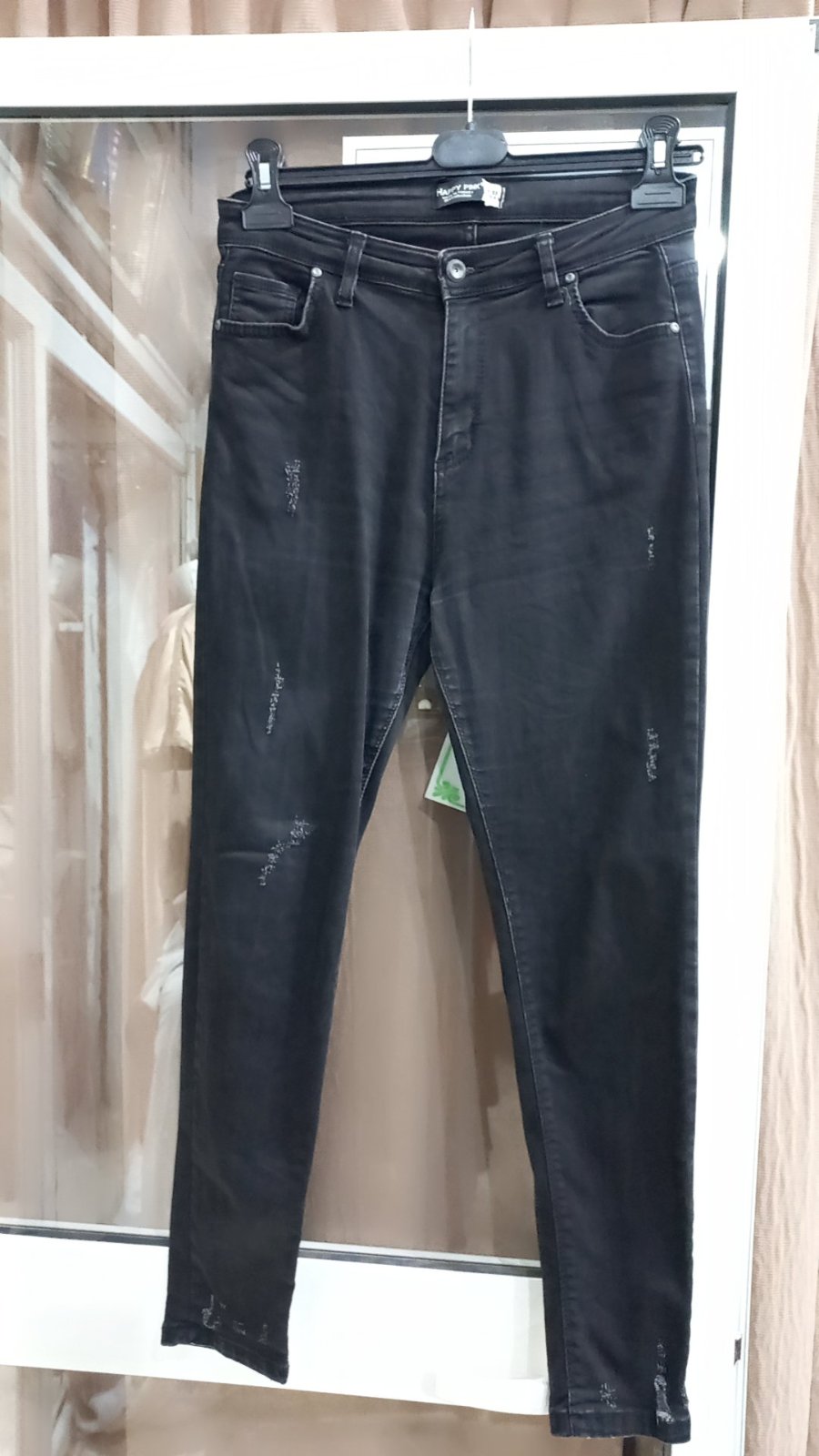 Jeans skinny noir déchiré 