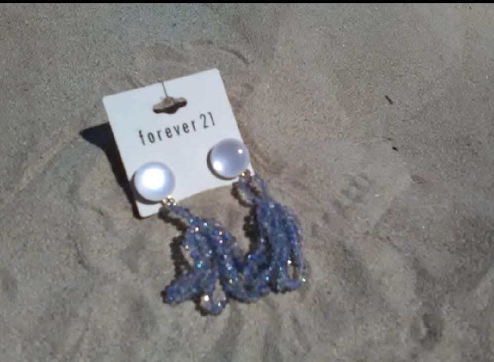Boucle d'oreille 