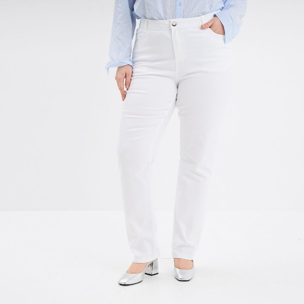 Pantalon blanc 44 fort fih chway élastiqué ndif juste tachett yetgsal tendaf kater sil3a fi boutique w ygiso tetmasa5 si nn cv  