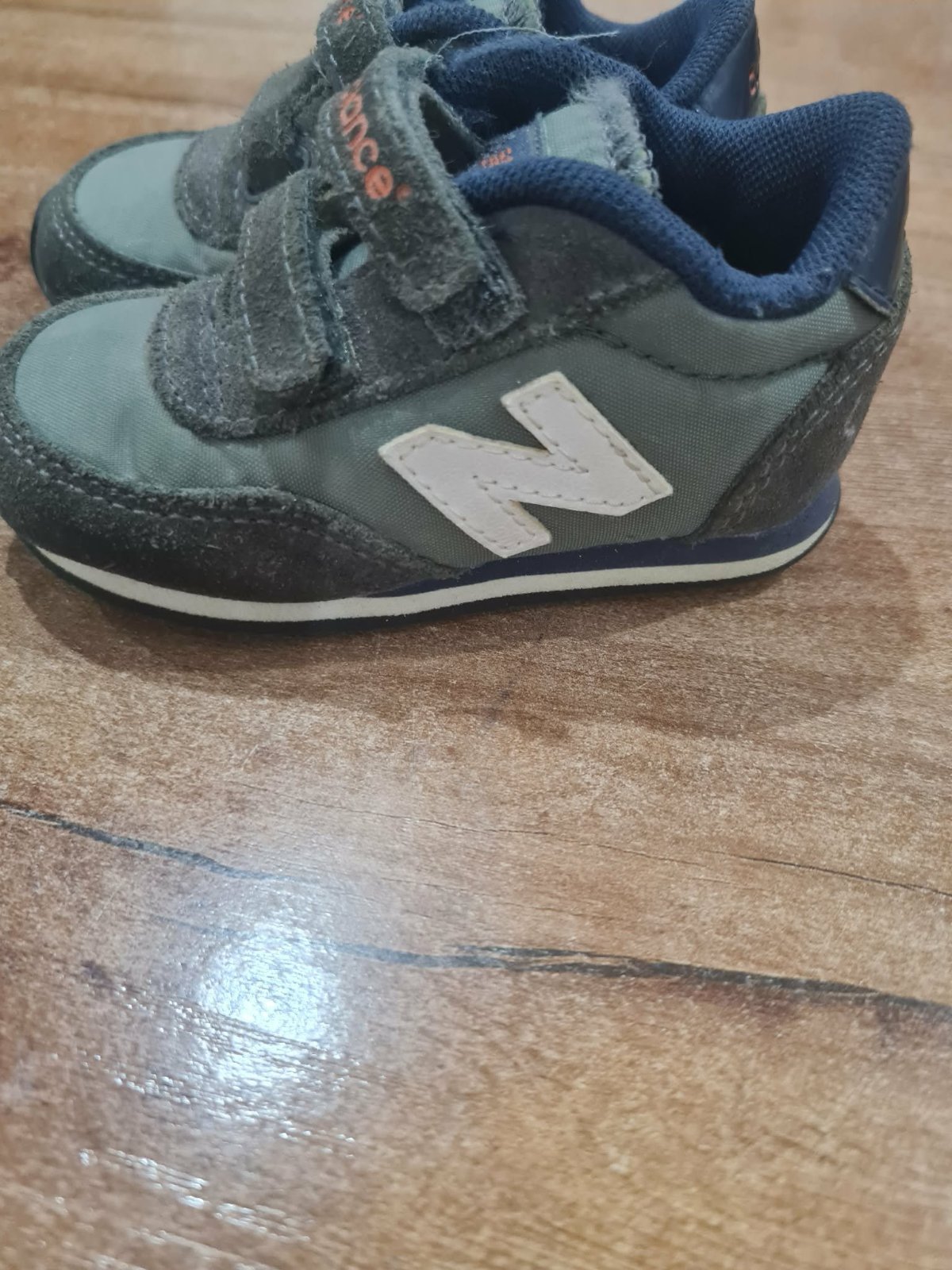 Chaussures New Balance pour bébé p20p20