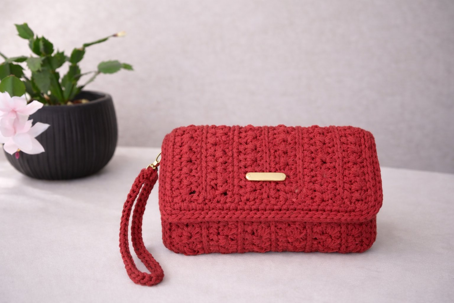 Pochette femme en crochet – fait main