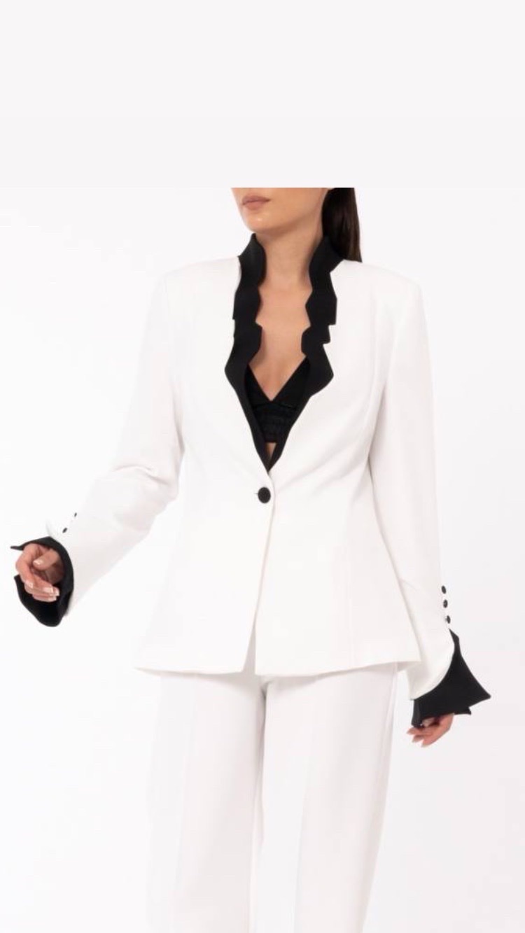 Blaser blanc et noir 