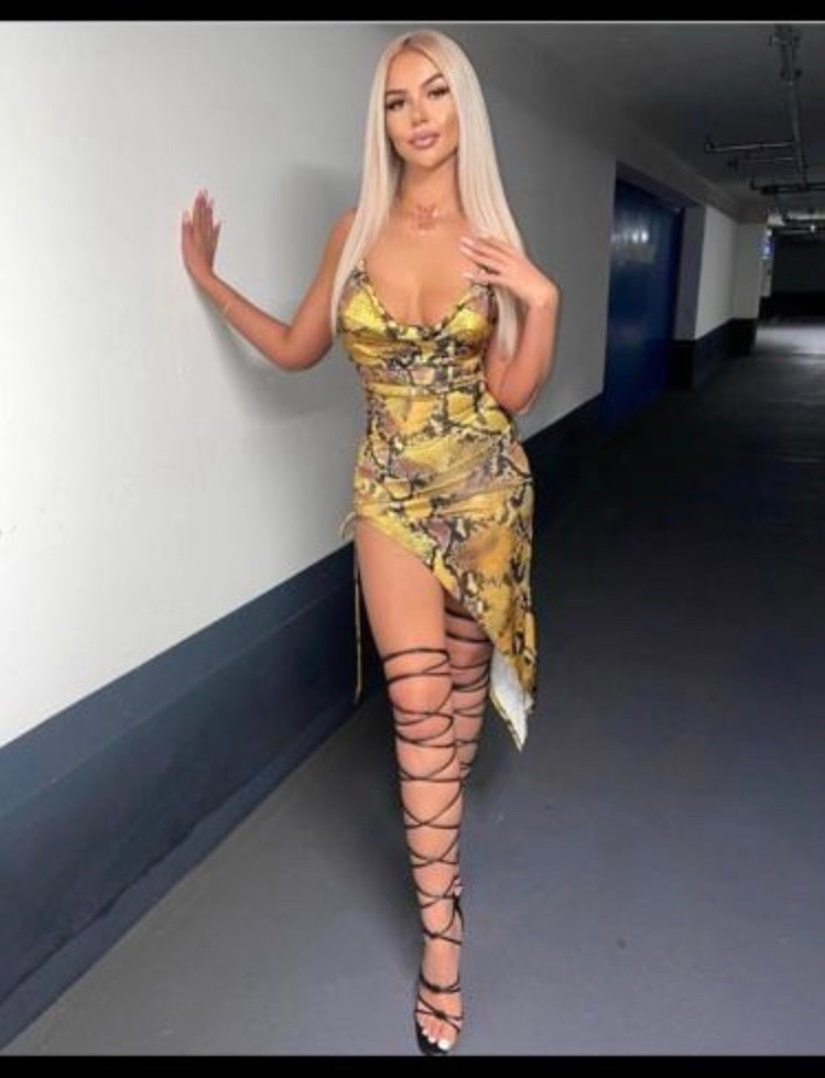 Robe serpant jaune