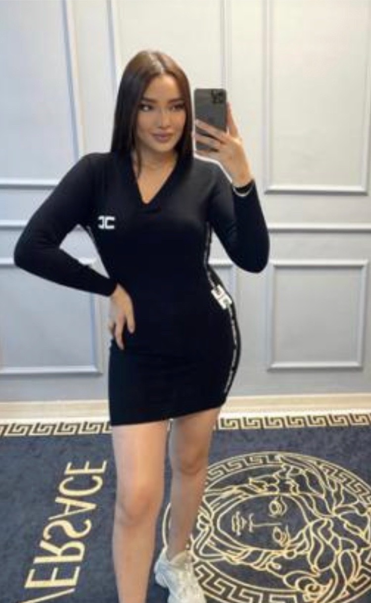 Robe noir 