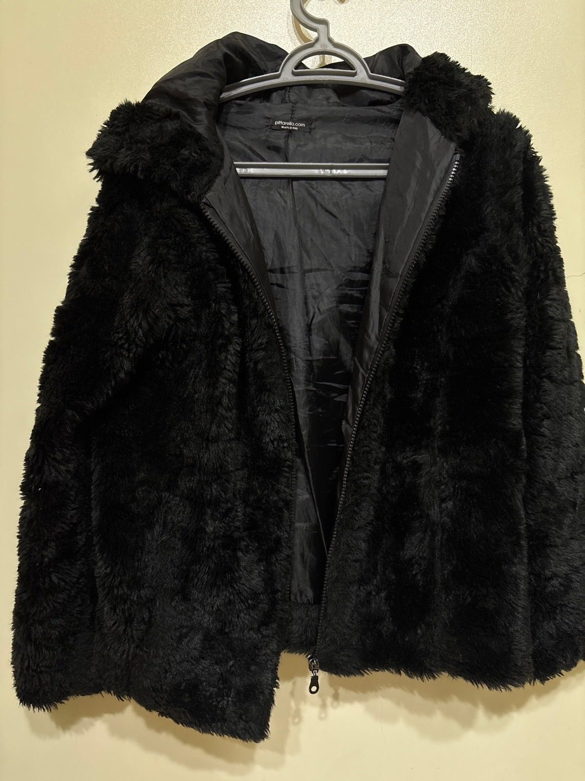 Manteau forrure noir 