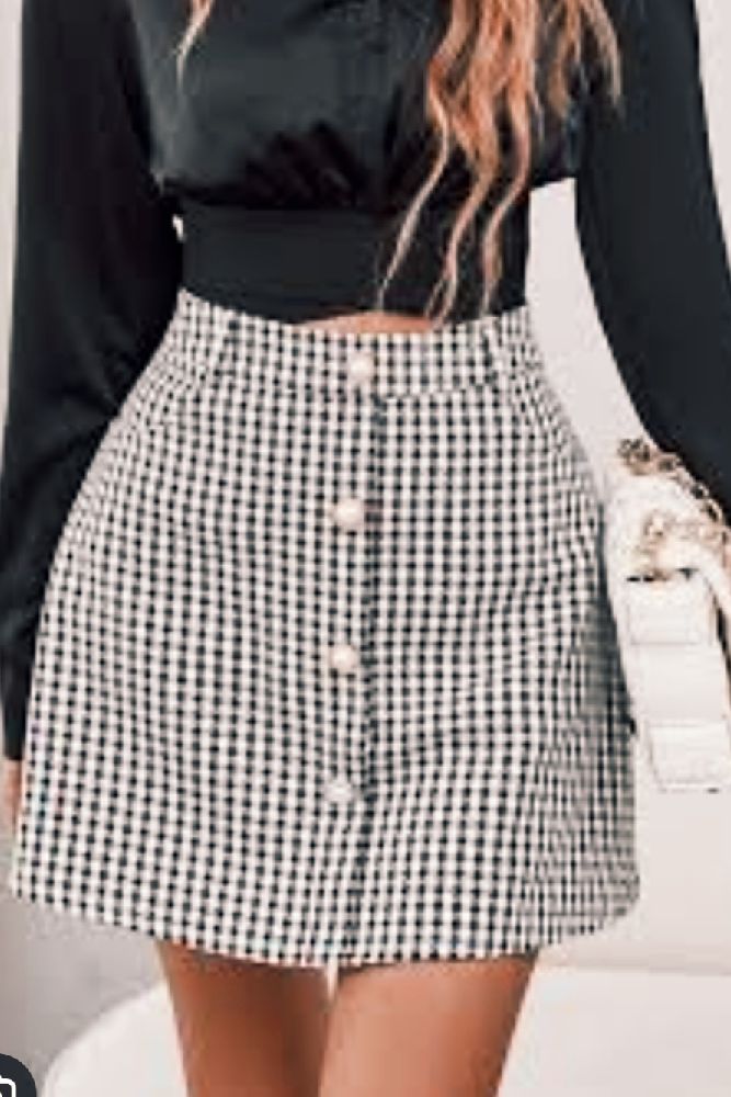 ♥️♥️ jolie mini jupe à pied de poule à boutons ♥️♥️