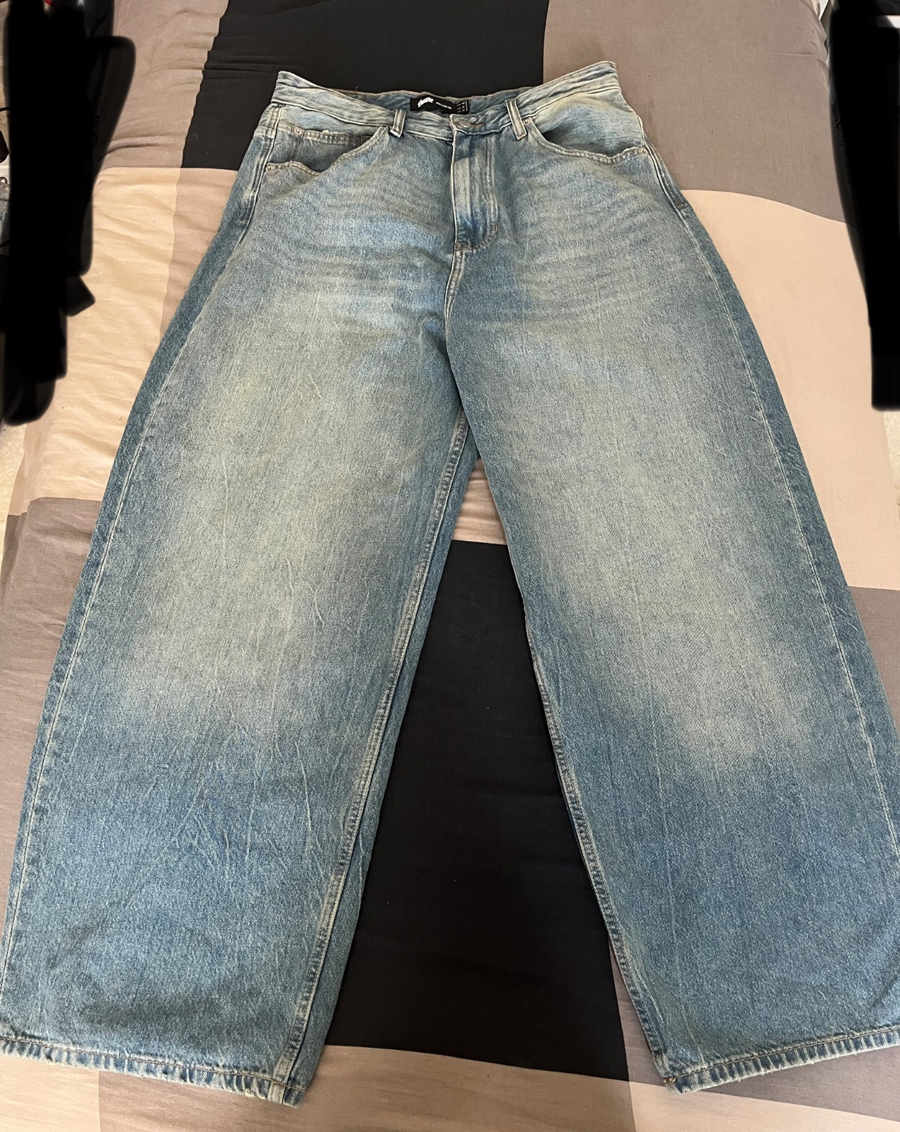 Jean superbaggy pull and bear 